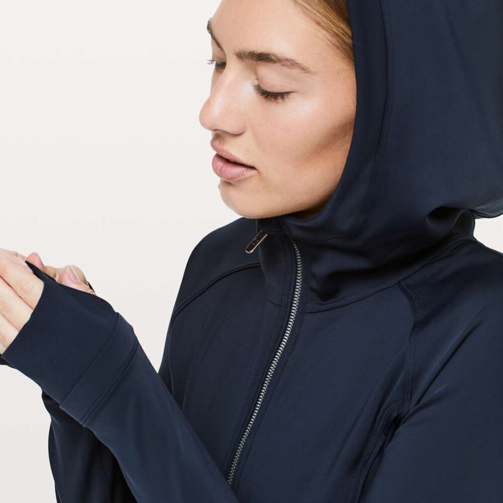 Lululemon Stopover Jacket - Picture 4 of 15